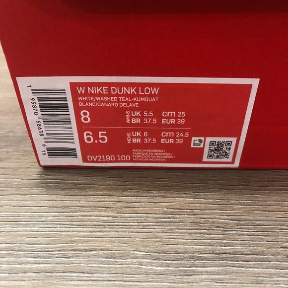 Nike Dunk Low Teal Zeal (Women's) - Picture 7 of 7